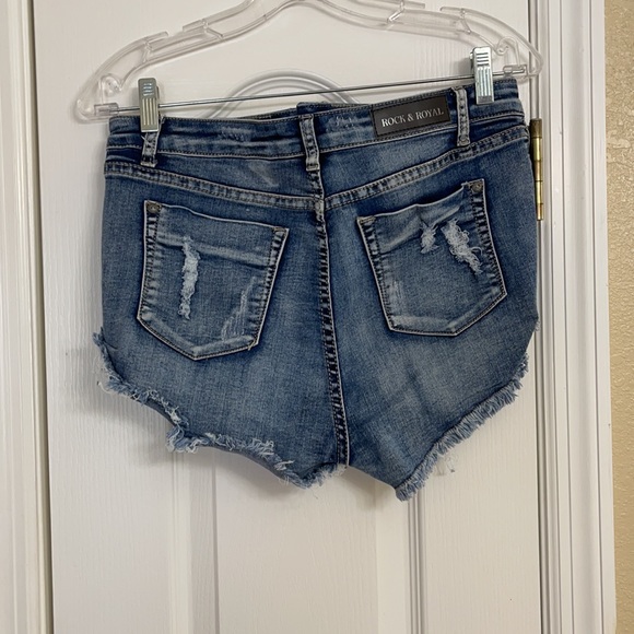 High Wasted Denim Shorts - Picture 2 of 3